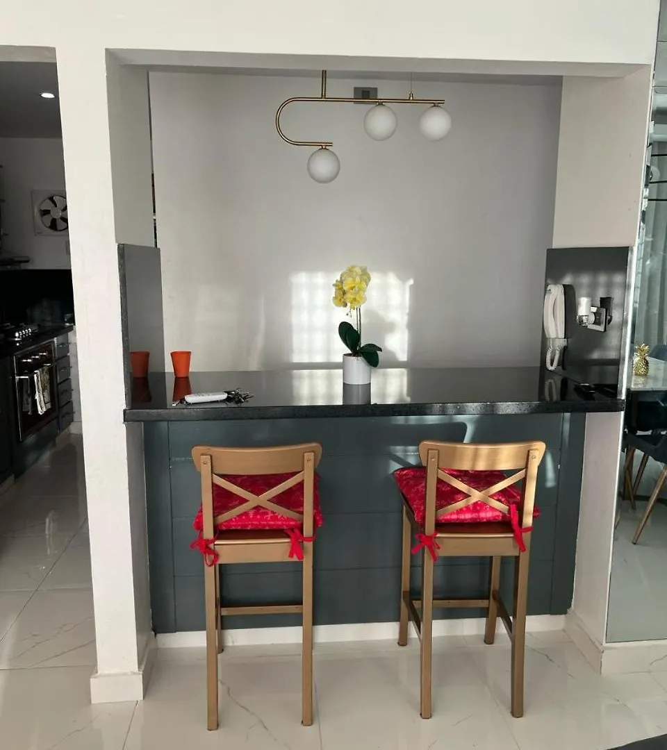 Residencial Terra Nova Lägenhet La Grua